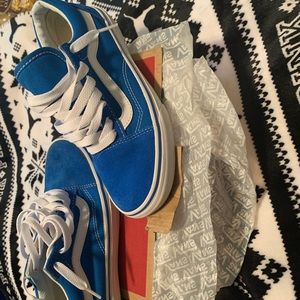 Imperial Blue Suede Vans | Men:4 Women:5.5